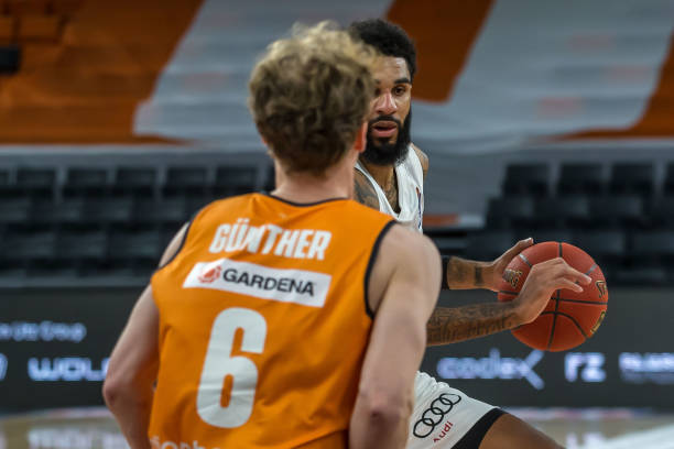 他分享说 他分享说